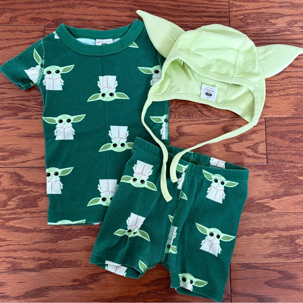 Hanna Andersson Green Pajama Set with Hat